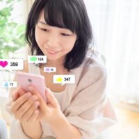 アイドルになりたい人必見！有名になれる具体的な方法を紹介